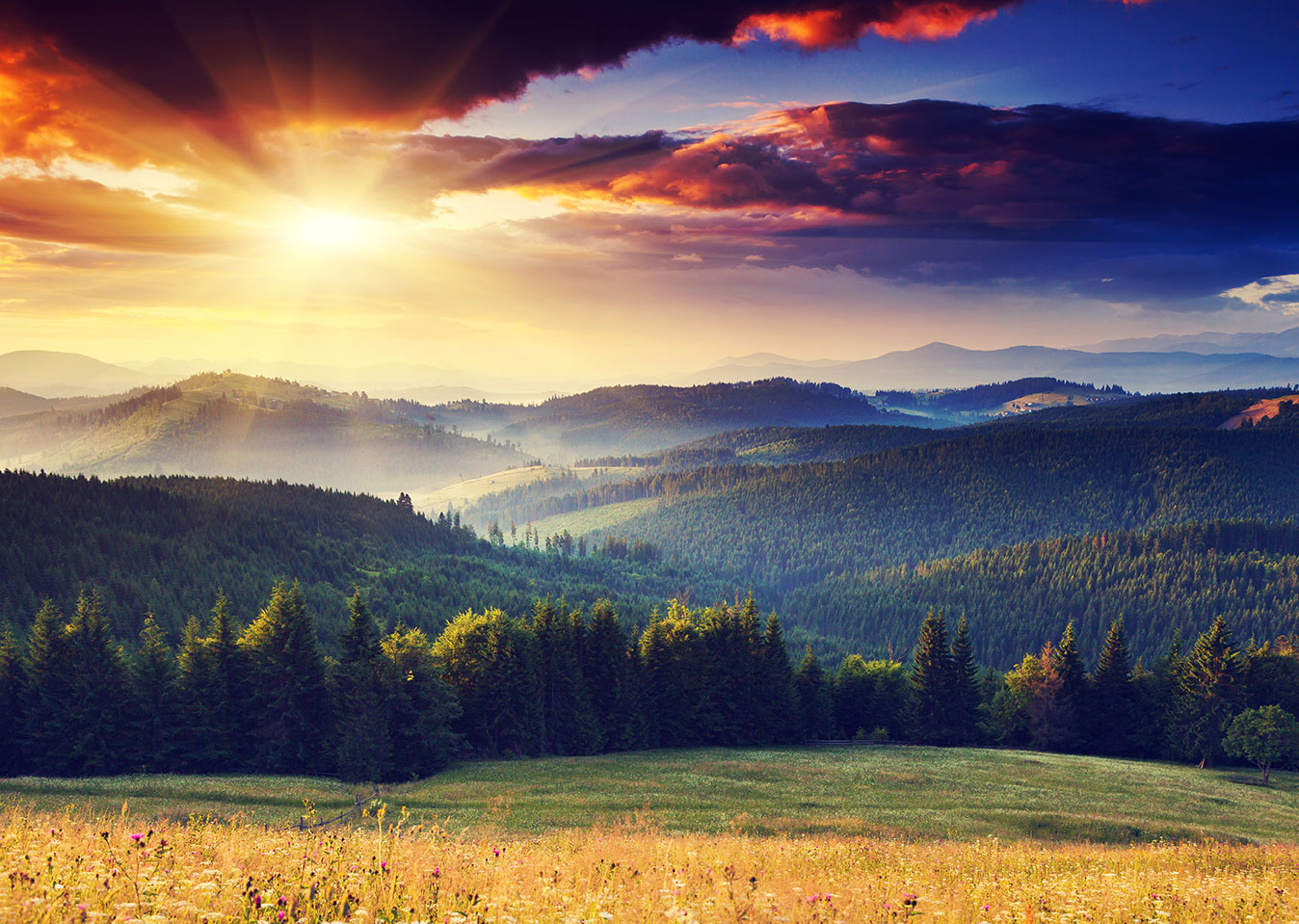 Zonsopgang berglandschap