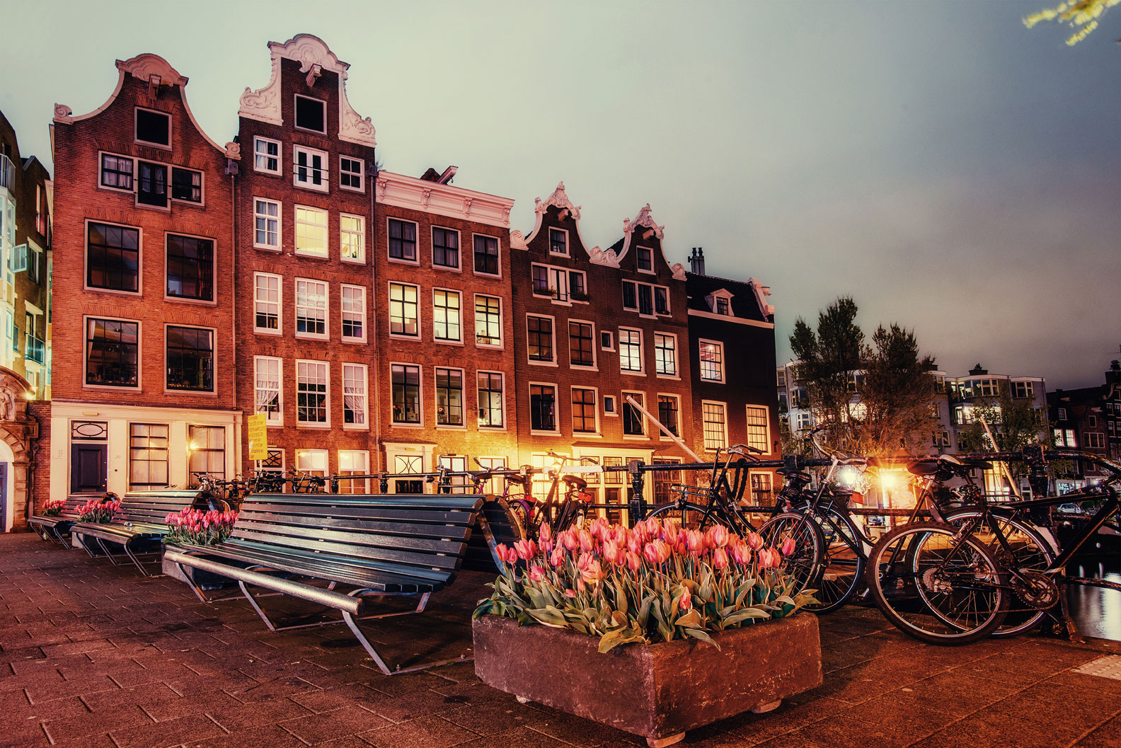 Amsterdamse grachtenpanden